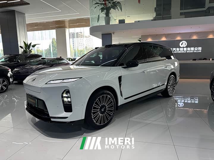 NIO ES8 Six-Seat Executive Luxury Edition