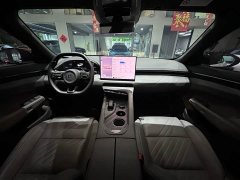 Zeekr 001 2025 WE Edition 95kWh AWD - ფოტო 17