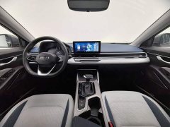 Geely Emgrand 4th Generation 1.5L CVT Flagship - ფოტო 5