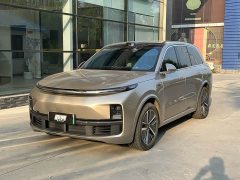 Li Auto L8 Max - ფოტო 1