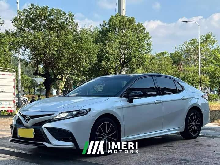 Toyota Camry 2.0S Knight Edition