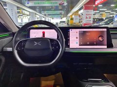 XPeng P7 480E - ფოტო 13