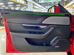 XPeng P7 480E - ფოტო 16