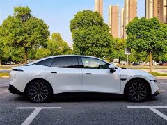 Zeekr 007 Rear-Wheel Drive Smart Driving Edition 100kWh - ფოტო 4
