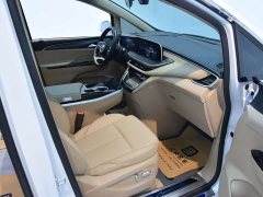 Buick GL8 Land Executive Cabin Advance Edition - ფოტო 5