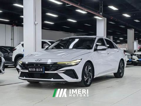 2023 Hyundai Elantra 1.5L CVT Luxury