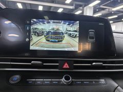 Hyundai Elantra 1.5L CVT Luxury - ფოტო 17