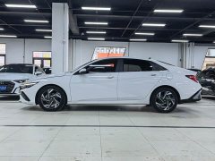 Hyundai Elantra 1.5L CVT Luxury - ფოტო 7
