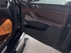BMW X5 xDrive 30Li Luxury M Sport Package - ფოტო 4
