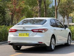 Toyota Camry 2.0G Luxury Edition - ფოტო 8