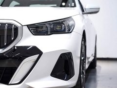 BMW 5 Series 530Li Luxury M Sport Package - ფოტო 10