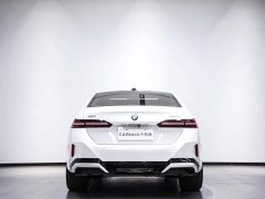 BMW 5 Series 530Li Luxury M Sport Package - ფოტო 7