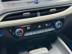 Buick Weilan 6 Plug-in Hybrid Connected Fashion Edition - ფოტო 18