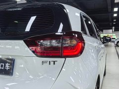 Honda Fit 1.5L CVT Trendy Sunroof Edition - photo 5