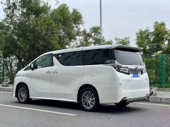 Toyota Vellfire 2021 Crown Hybrid 2.5L HV Premium Edition - ფოტო 3