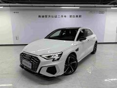 Audi A3 Facelift Sportback 35 TFSI Fashion Sport - ფოტო 1