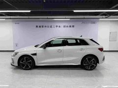 Audi A3 Facelift Sportback 35 TFSI Fashion Sport - ფოტო 3