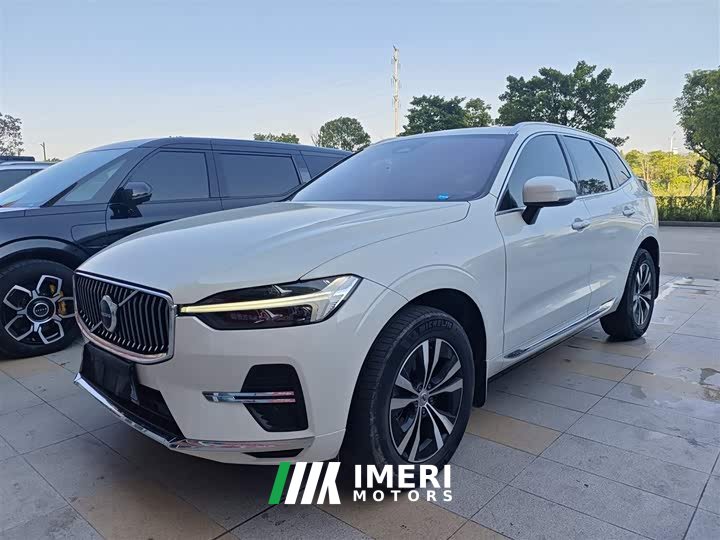Volvo XC60 2024 B5 AWD Smart Luxury Edition - ავტომობილი ჩინეთიდან