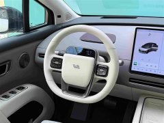 Li Auto i8 Standard Edition - ფოტო 7