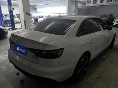 Audi A4L 40 TFSI Luxury Dynamic - ფოტო 3