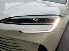 BYD Seal Glory Edition DM-i 1.5L 121km Luxury - ფოტო 5
