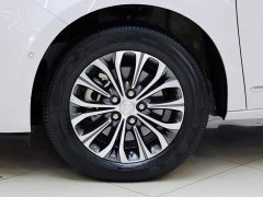 Buick GL8 Land Executive Cabin 652T Premium - ფოტო 13