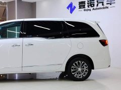 Buick GL8 Land Executive Cabin 652T Premium - ფოტო 4