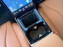 XPeng P5 460E - ფოტო 16