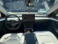 Tesla Model Y Standard Range RWD - ფოტო 5