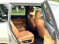 Li Auto ONE Extended Range 6-Seater - ფოტო 4
