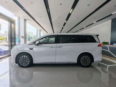 BYD Summer DM-i 1.5T 180km Exceed - ფოტო 3