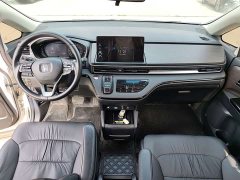 Honda Odyssey 2.0L e:HEV Sharp Radiance Edition - ფოტო 11