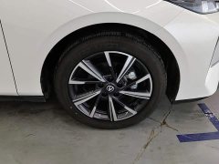 Changan Eado Blue Whale 1.5T 500Bar Luxury - ფოტო 6