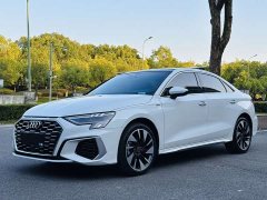 Audi A3 Facelift A3L Limousine 35 TFSI Fashion Sport - ფოტო 1