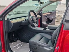 Tesla Model Y Long Range All-Wheel Drive - ფოტო 18