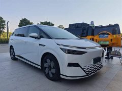 Xpeng X9 610 Long Range Pro - ფოტო 9