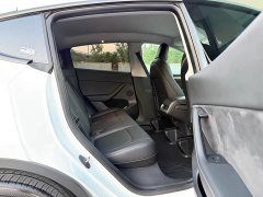Tesla Model Y Rear-Wheel Drive - ფოტო 16