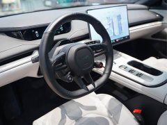 Xiaomi SU7 Rear-Wheel Drive Standard Founder Edition - ფოტო 7