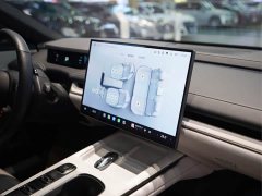 Xiaomi SU7 Rear-Wheel Drive Standard Founder Edition - ფოტო 8