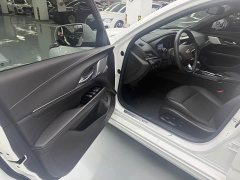 Cadillac CT4 28T Premium - ფოტო 5