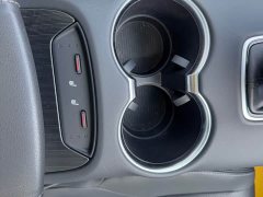 Toyota Harrier Hybrid 2.5L CVT FWD Luxury - ფოტო 7