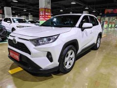 Toyota RAV4 2022 2.0L CVT FWD Urban Edition - ფოტო 1