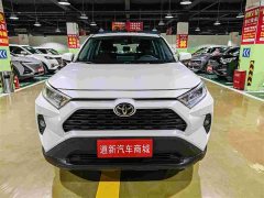 Toyota RAV4 2022 2.0L CVT FWD Urban Edition - ფოტო 2