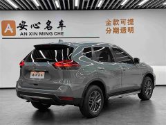 Nissan Qashqai Honor 2.0L FWD Premium - ფოტო 3