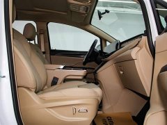 Buick GL8 2025 Land Business Class Comfort DG Edition - ფოტო 18