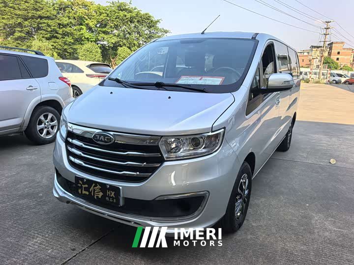 Ruifeng M3 PLUS Home Edition 1.8L Comfort - автомобиль из Китая