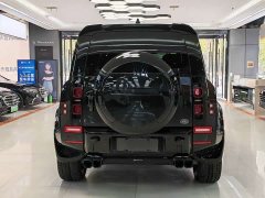 Land Rover Defender 110 3.0T P400 X-Dynamic HSE - ფოტო 8