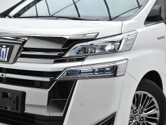 Toyota Vellfire 2020 Dual Motor 2.5L HV Premium Edition - ფოტო 5