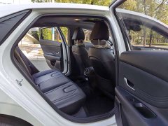 Hyundai Elantra 2022 1.5L CVT Luxury - ფოტო 12