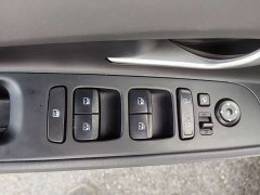 Hyundai Elantra 2022 1.5L CVT Luxury - ფოტო 15